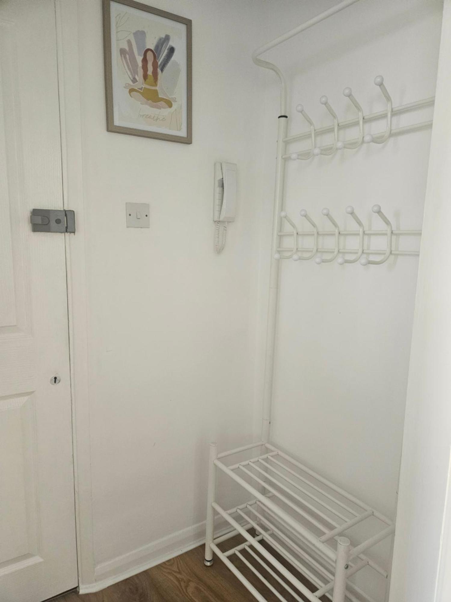 St Albans City Stays - Near Luton Airport - St Albans Abbey & City Train Station - Close To London- Harry Potter World - The Odyssey Cinema - Abbey Cathedral- Contractors I Business I Leisure- Sleeps Upto 6 People Exterior photo